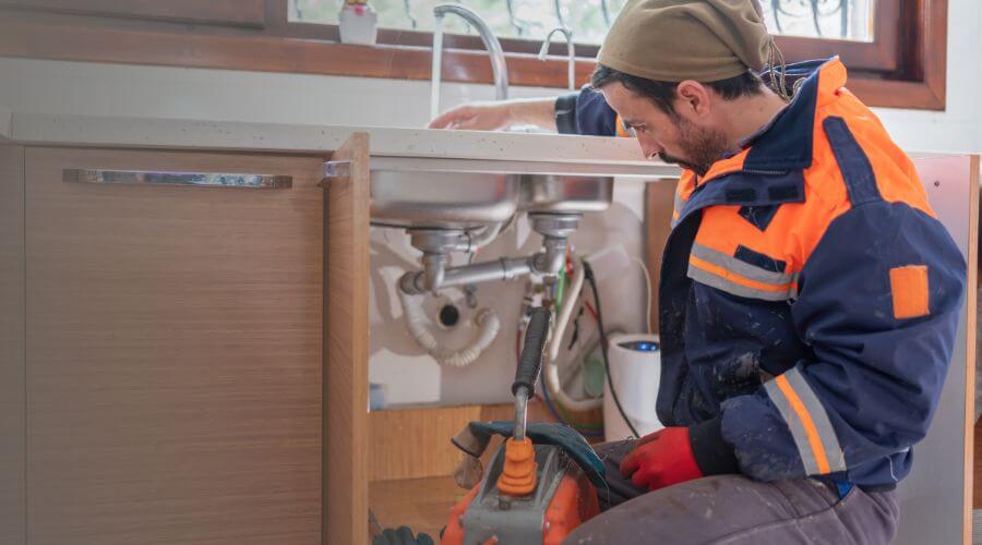 Professional sink repair in Arma, KS